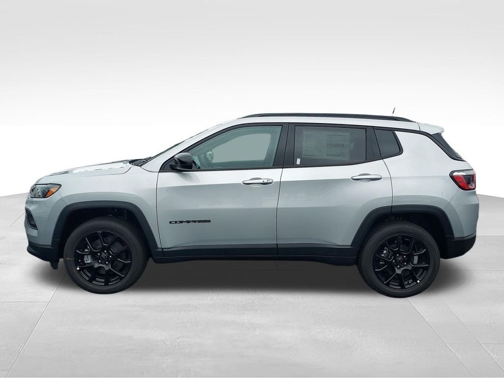 New 2026 Silver Jeep Latitude image 2