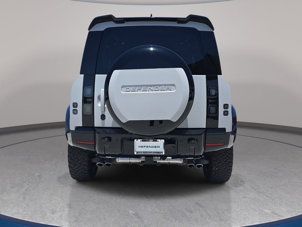 2026 Land Rover Defender X-Dynamic SE - Photo 6