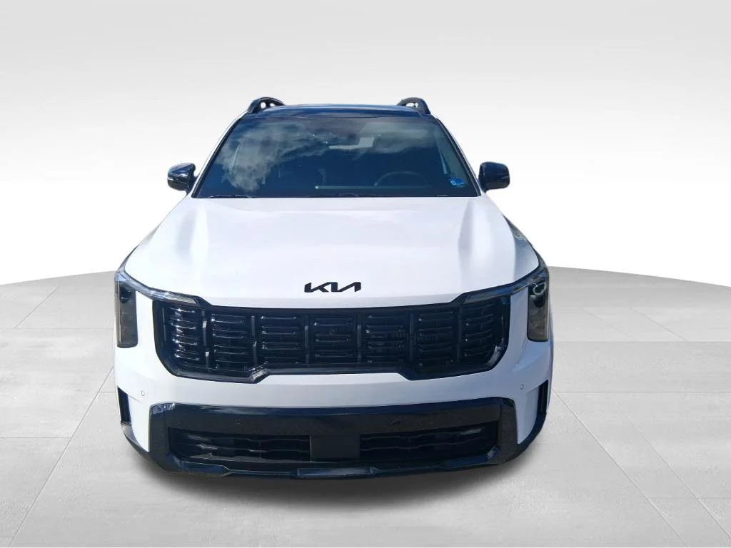 Used 2026 White Kia X-Line SX Prestige image 2