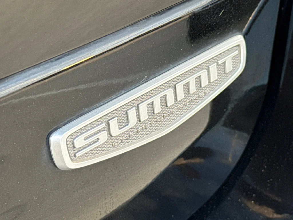 Used 2024 Black Jeep Summit image 10