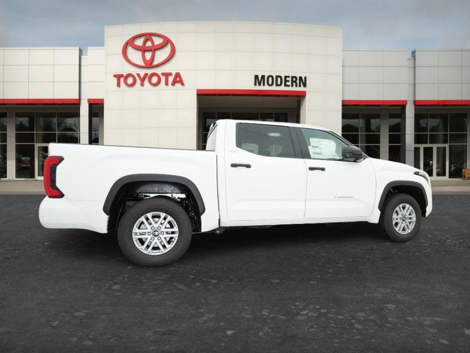 New 2026 Ice Cap Toyota SR5 image 10