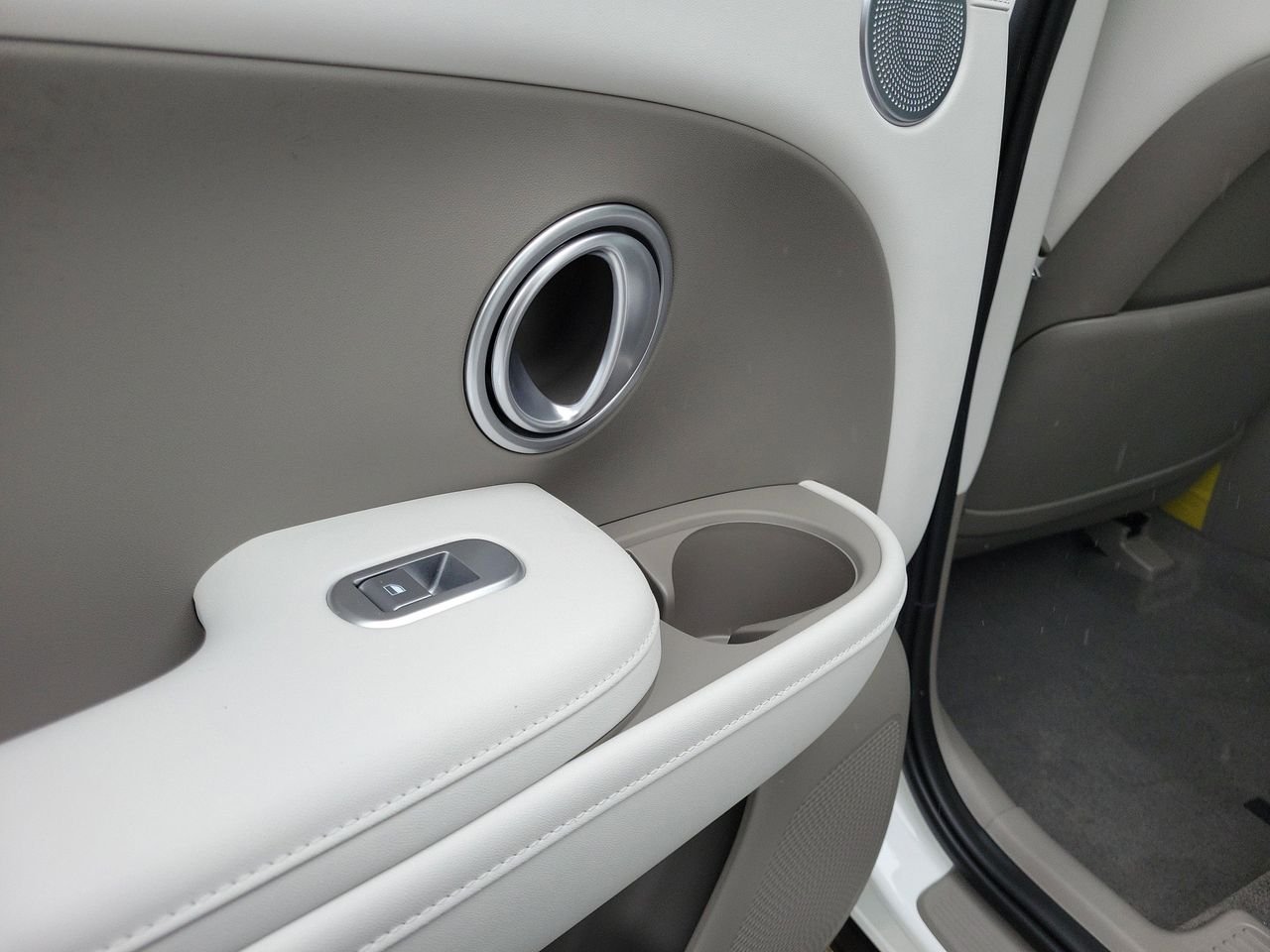 New 2026 Creamy White Pearl Hyundai Limited AWD image 13
