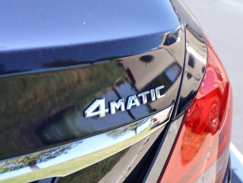 Used 2018 Blue Mercedes-Benz C 300 image 16