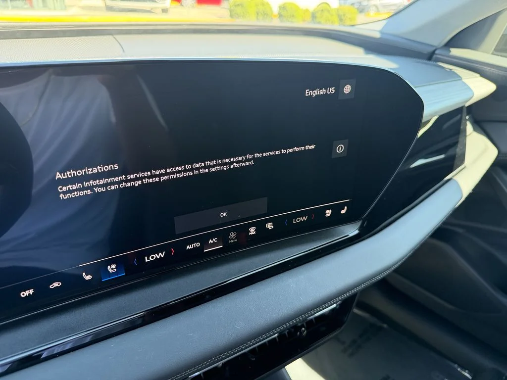 Used 2025 Gray Audi Premium Plus image 18