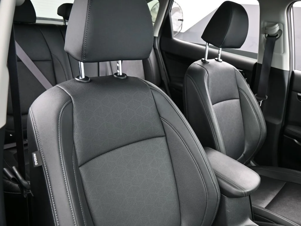 Used 2025 Steel Gray Kia EX image 40