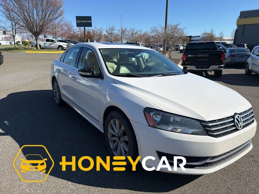 2012 Volkswagen Passat SEL