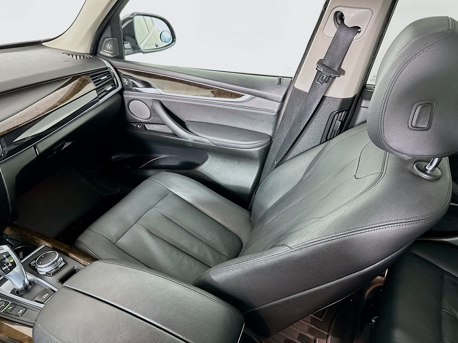 Used 2016 Space Gray Metallic BMW xDrive35i image 24