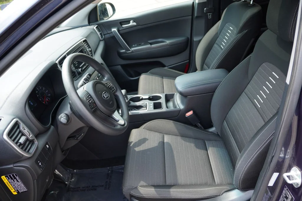 Certified Used 2017 Pacific Blue Kia LX image 15