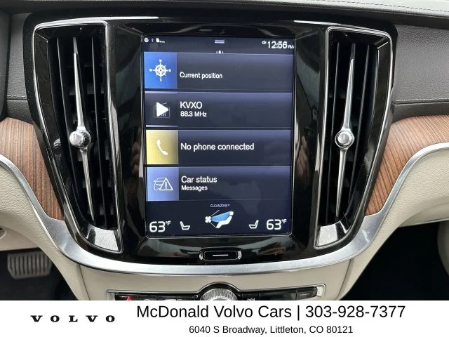 Used 2019 Red Volvo T6 Inscription image 16