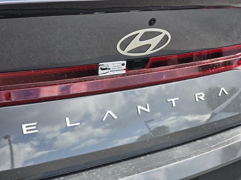 New 2026 Gray Hyundai SEL Sport image 6