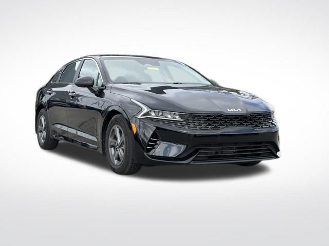 2022 Kia K5 LX