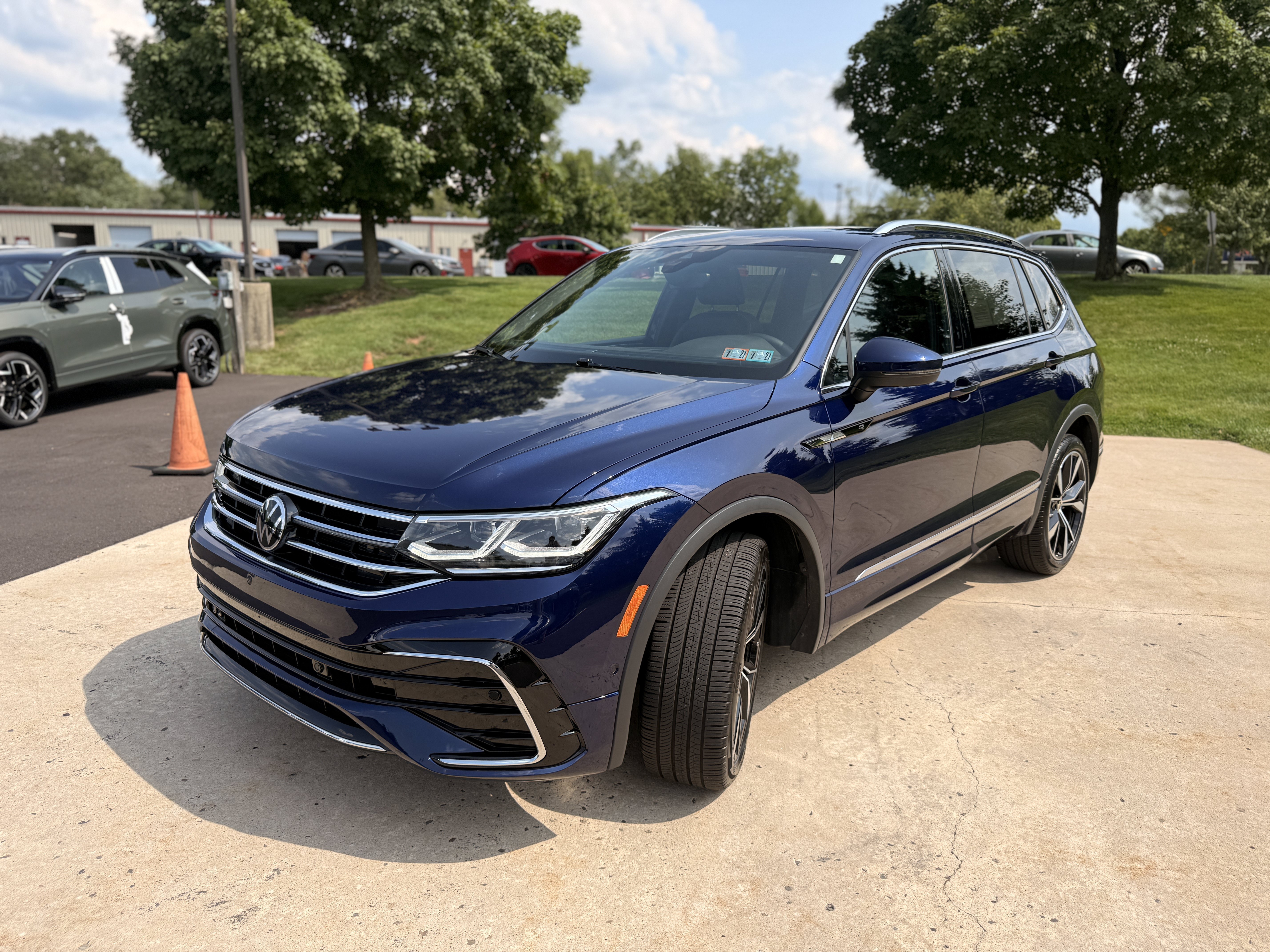 Used 2024 Blue Volkswagen SEL R-Line image 12