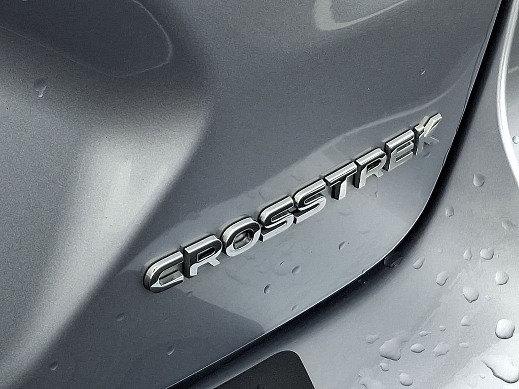 Used 2024 Ice Silver Metallic Subaru Limited image 30
