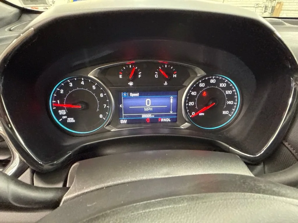 Used 2024 Summit White Chevrolet RS image 29