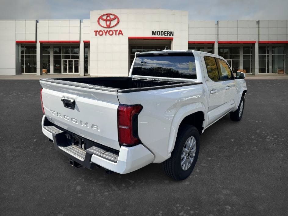 Used 2026 Ice Toyota SR5 image 5