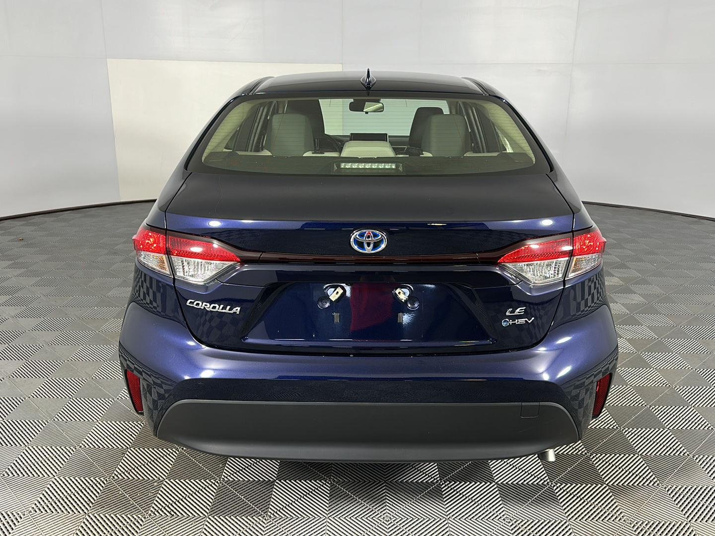 Certified Used 2025 Blueprint Toyota Hybrid LE image 20