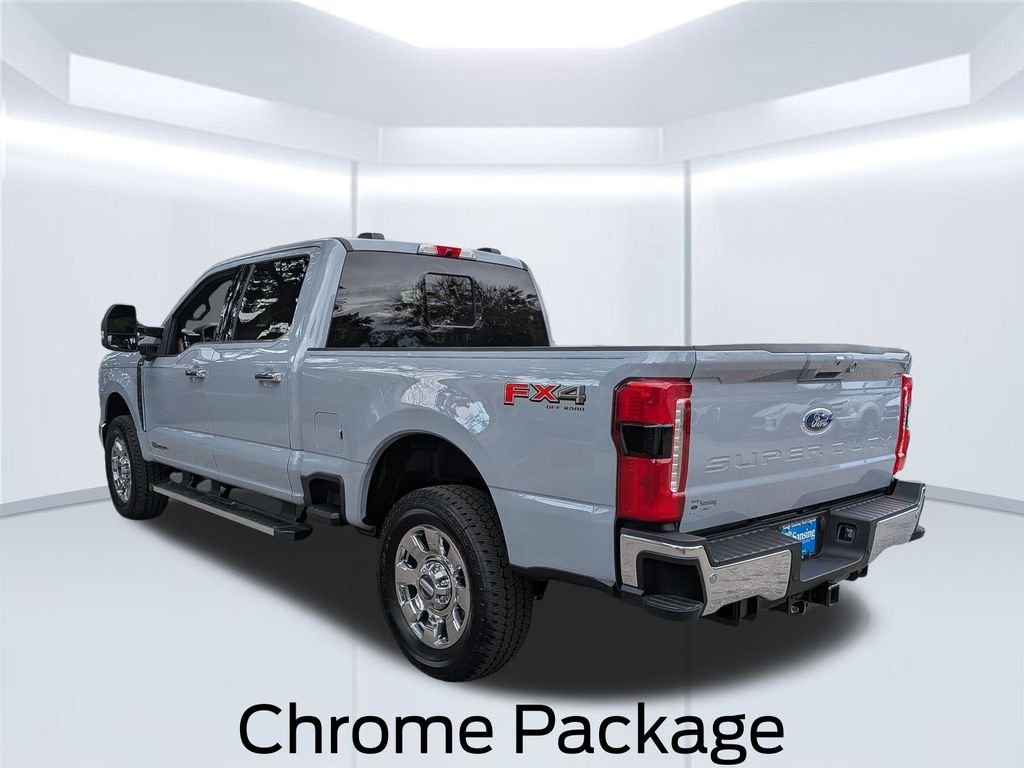 New 2026 Glacier Gray Metallic Tri-Coat Ford F-250® Lariat® image 3