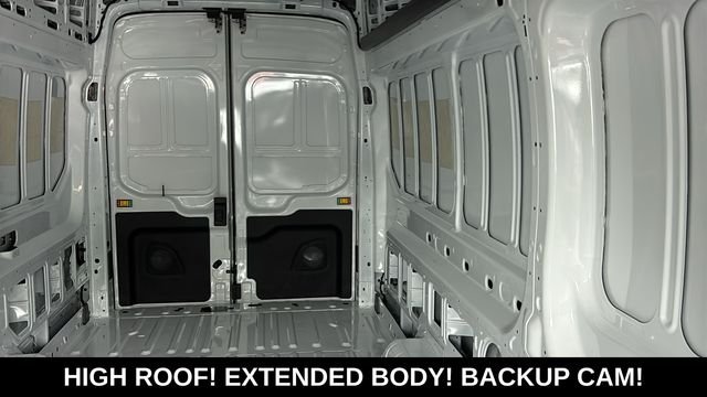 New 2026 Oxford White Ford Base image 25
