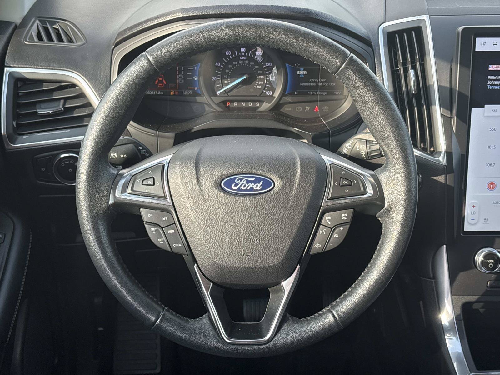 2024 Ford Edge Titanium - Photo 13