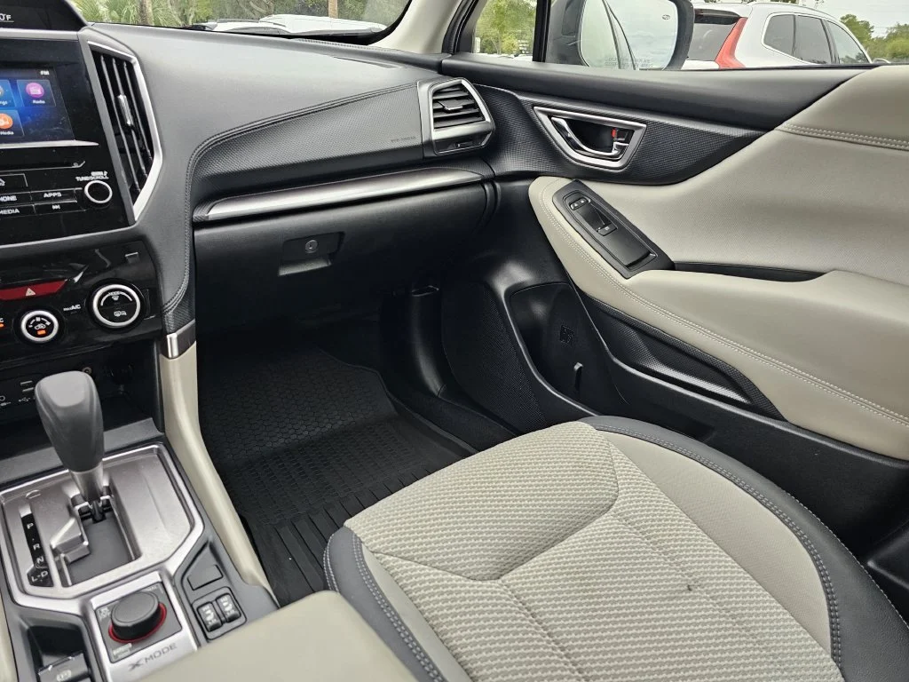 Certified Used 2021 White Subaru Premium image 17