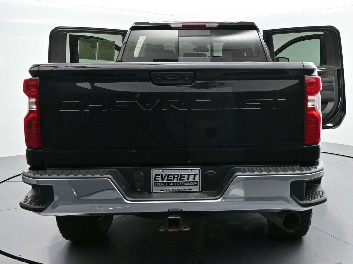 Used 2024 Black Chevrolet LT image 45
