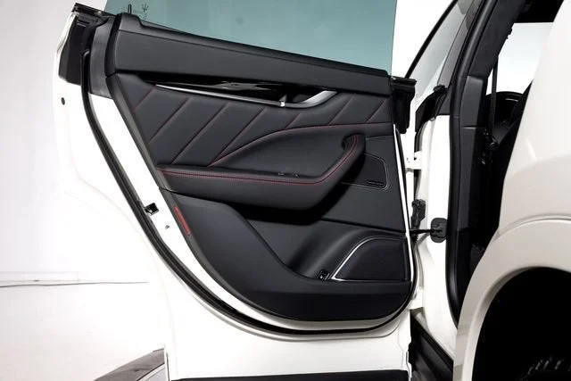 Used 2024 White Maserati GT image 59