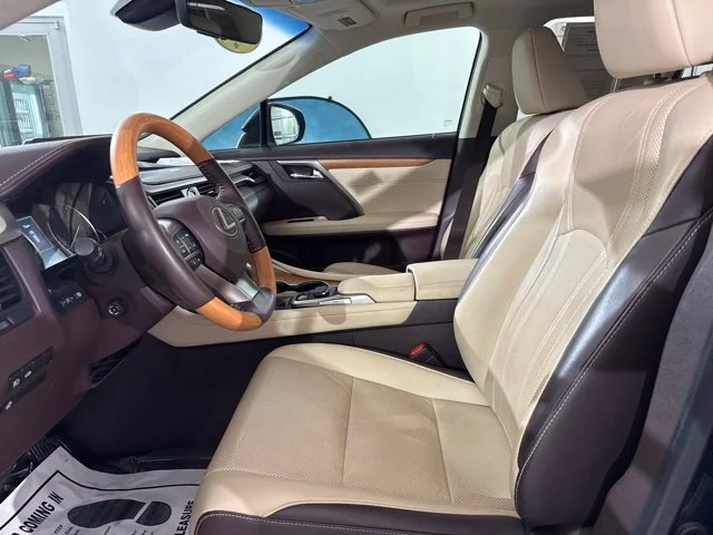Used 2019  Lexus 350 image 18