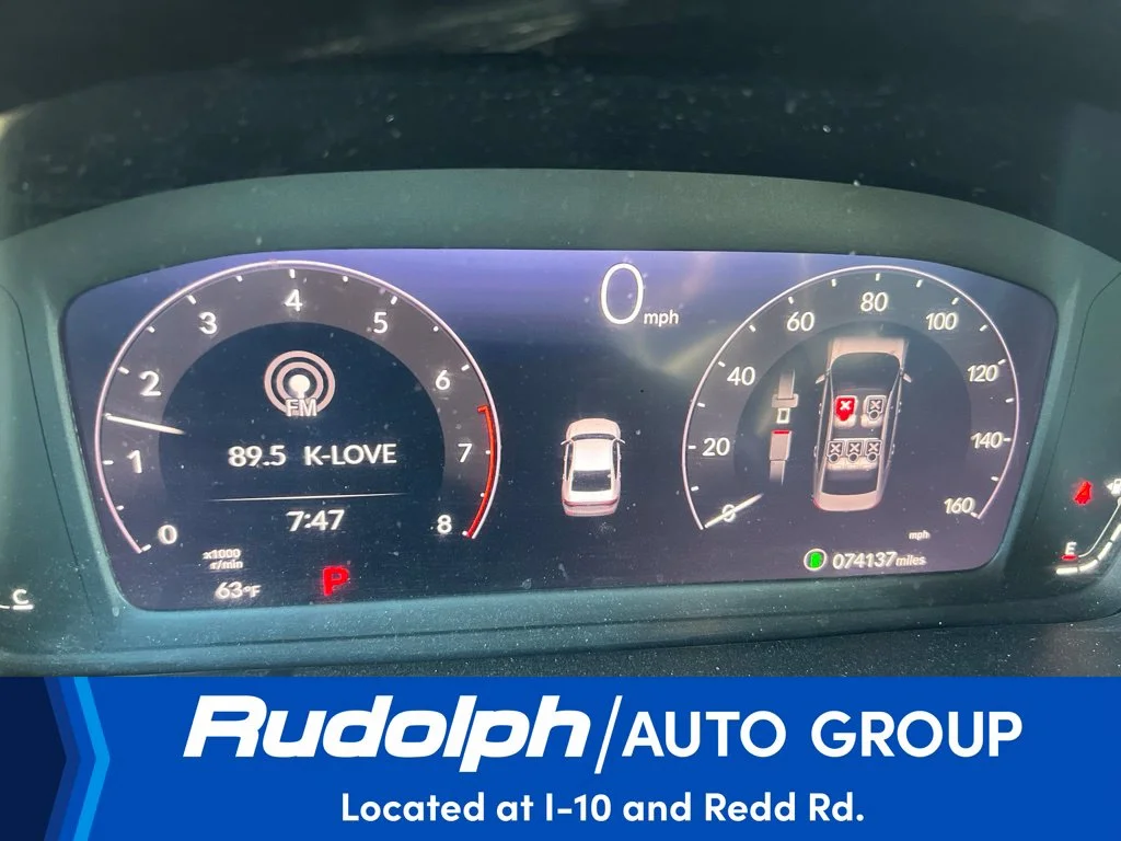 Used 2023 White Honda LX image 12