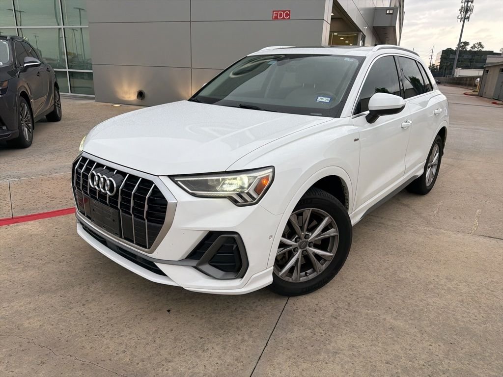 2021 Audi Q3 45 TFSI S Line Premium Plus quattro's photo