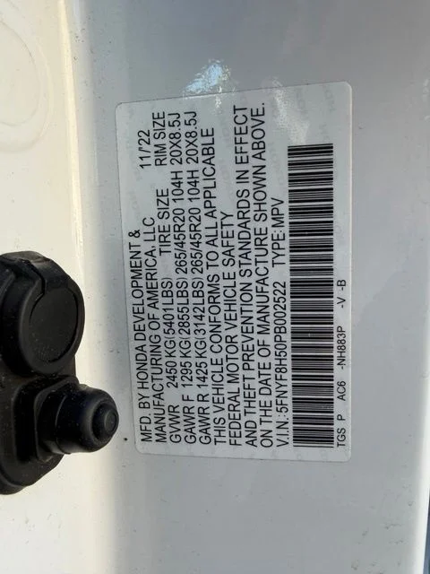 Used 2023  Honda EX-L image 32