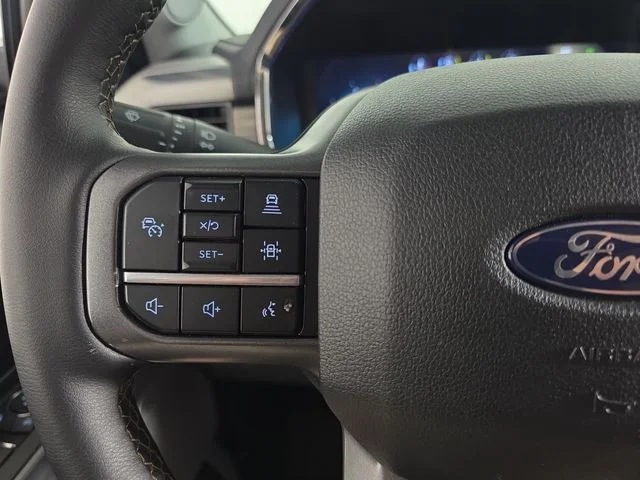 Certified Used 2025  Ford Lariat image 16
