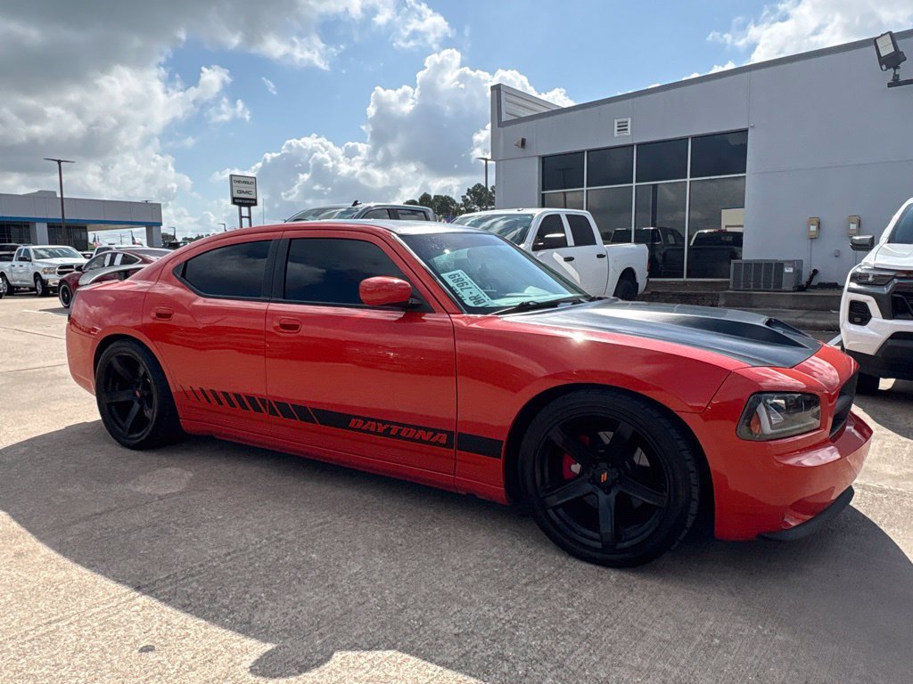 Used 2008 Orange Dodge R/T image 1