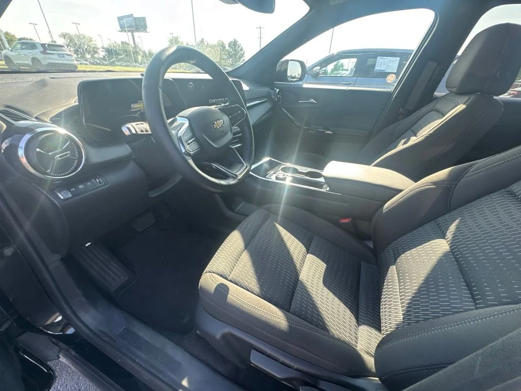 Used 2026 Black Chevrolet LT image 10