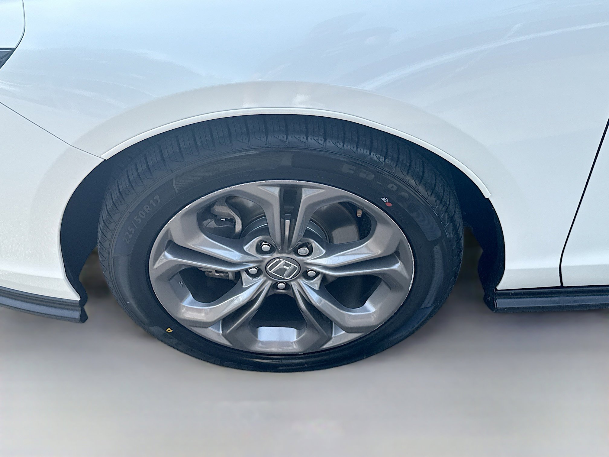 2024 Honda Accord EX - Photo 35