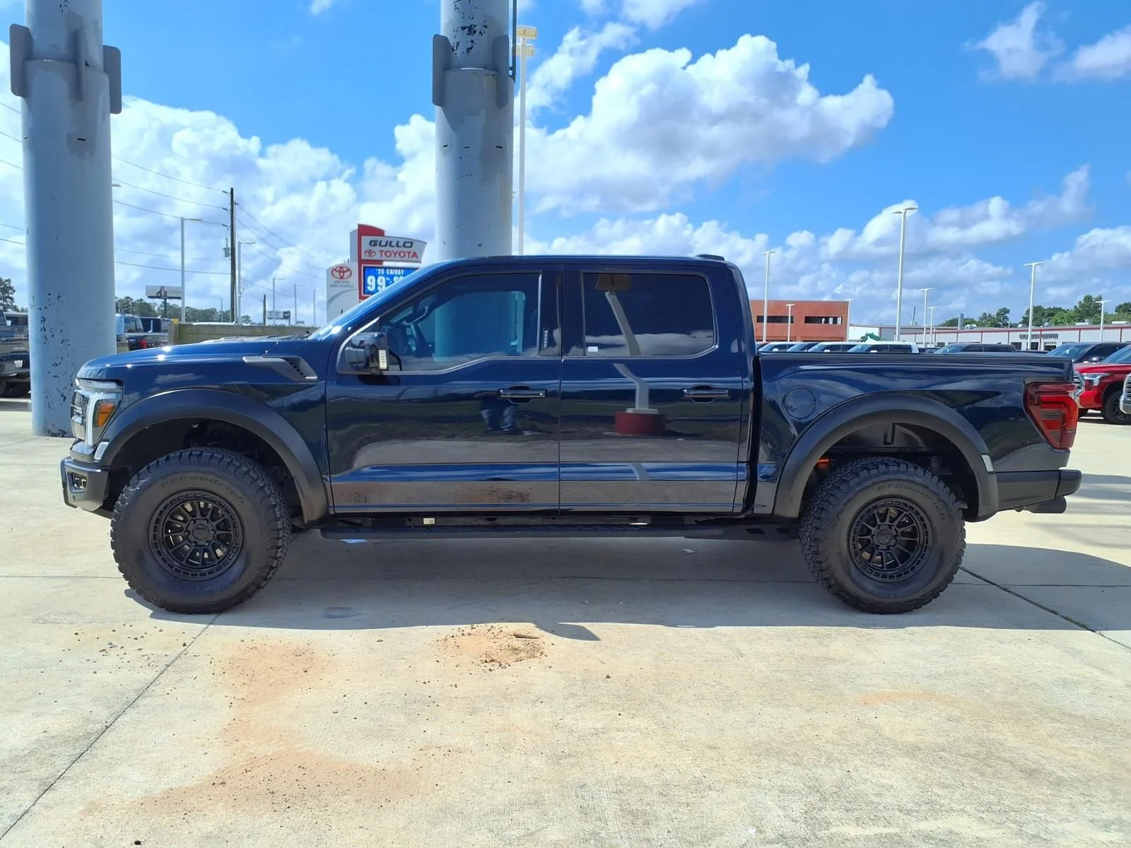 Used 2024 Blue Ford Raptor image 8