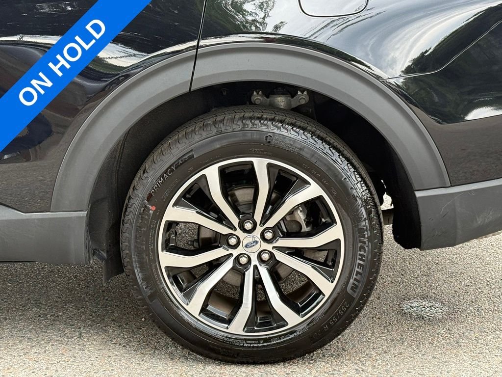 Used 2026 Agate Black Metallic Ford ST-Line image 7