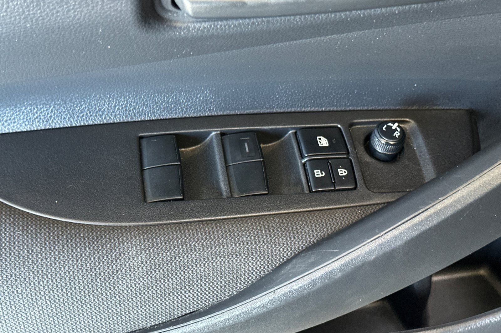 Used 2024  Toyota LE image 11