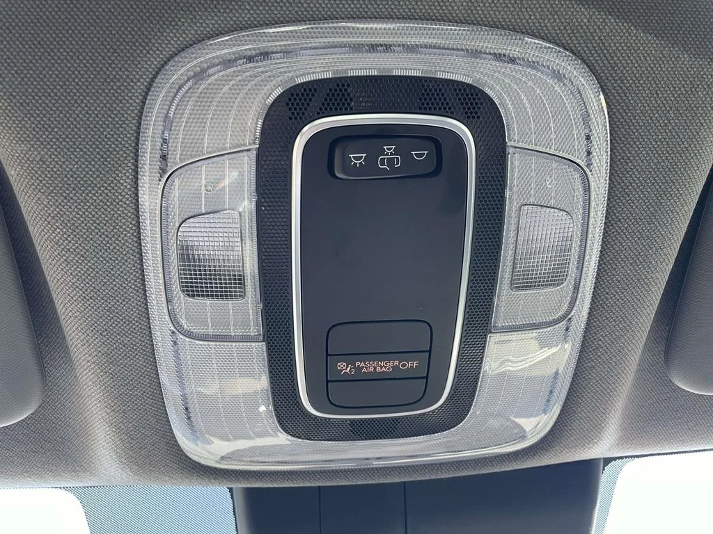 New 2025 Black Hyundai SE image 30