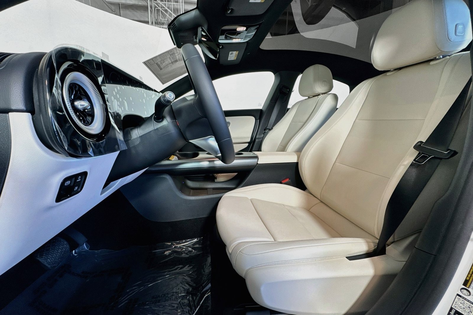 New 2027 Polar White Mercedes-Benz CLA 220 Hybrid image 18