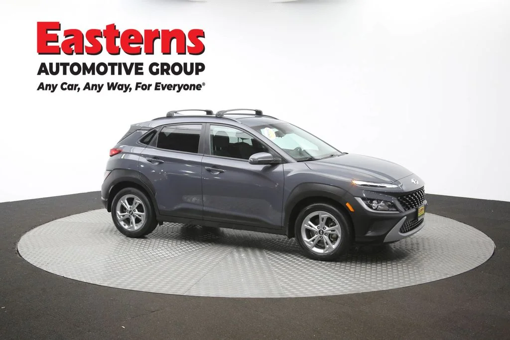 Used 2023 Gray Hyundai SEL image 47