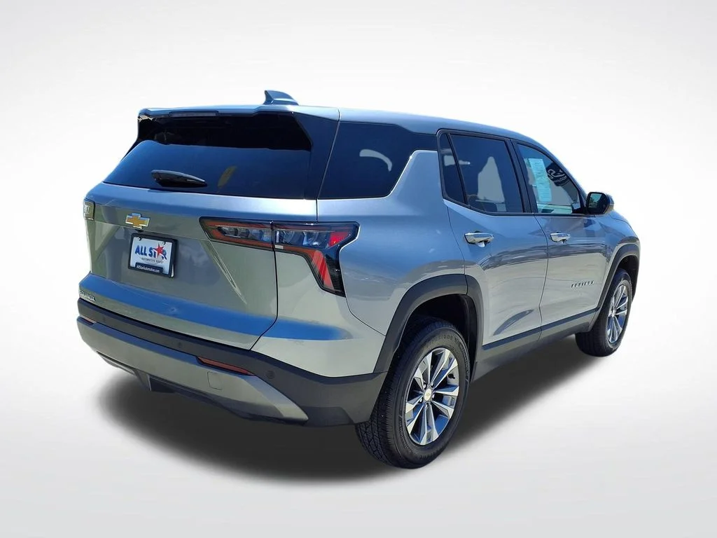 Used 2025 Gray Chevrolet LT image 9