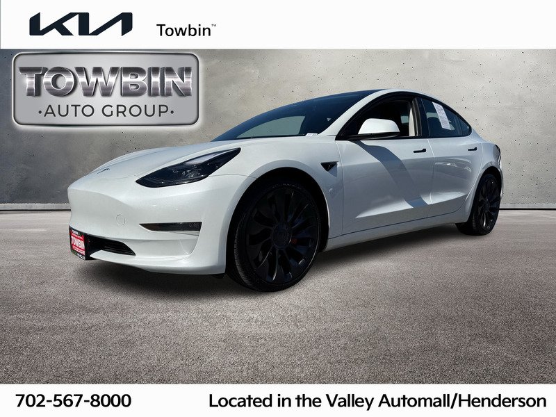 2023 Tesla Model 3 Performance's photo