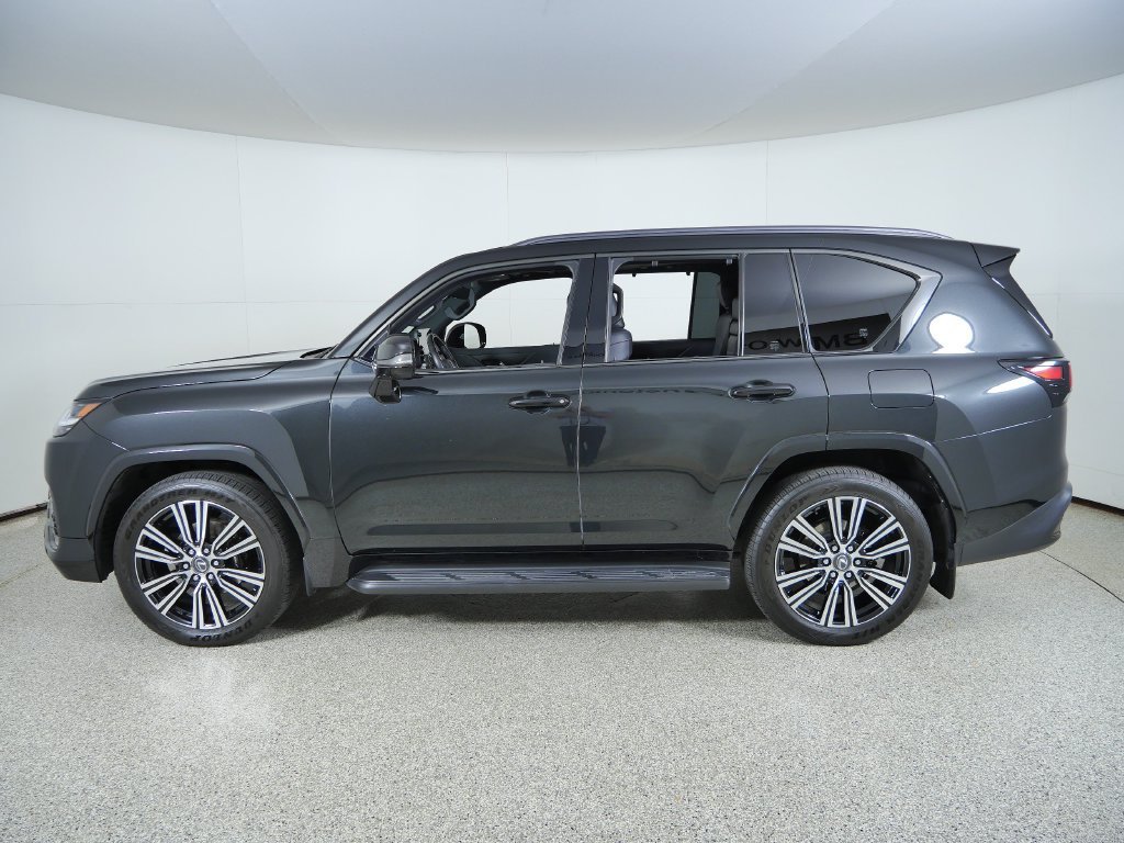 Used 2025 Black Lexus 600 Luxury image 15