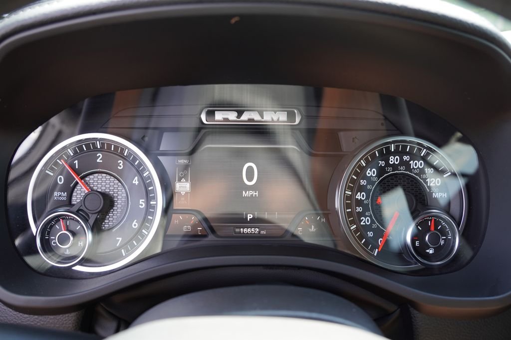 Used 2025 Billet Silver Metallic Clearcoat Ram Laramie image 36