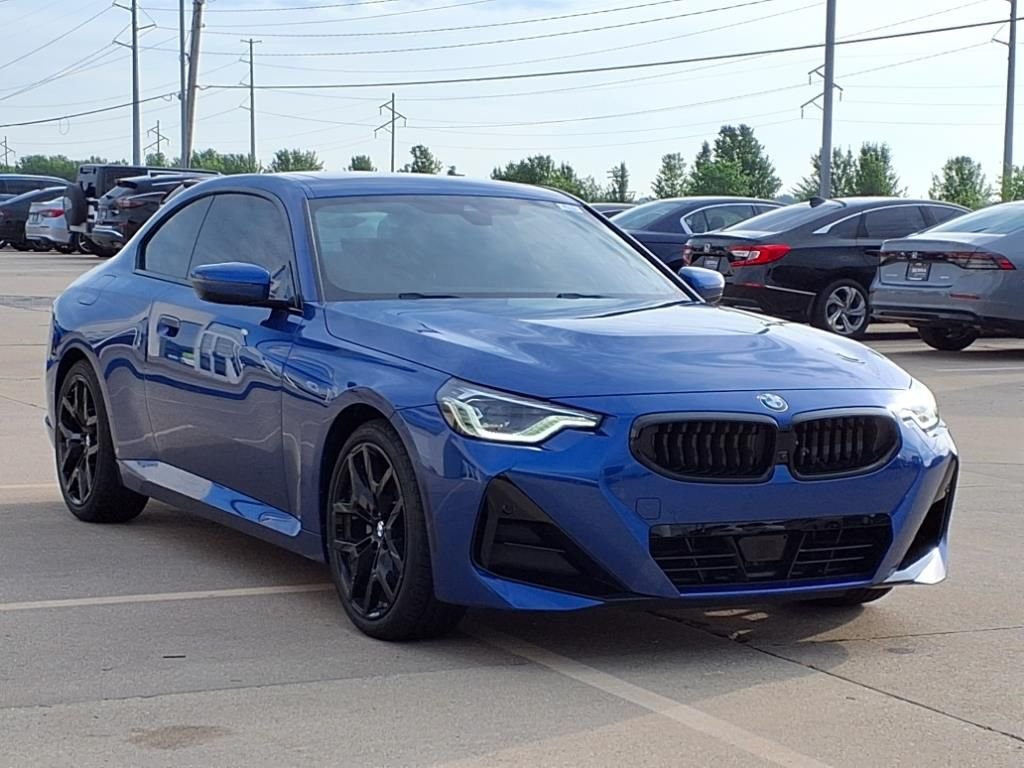 2025 BMW 2 Series 230i - Photo 10