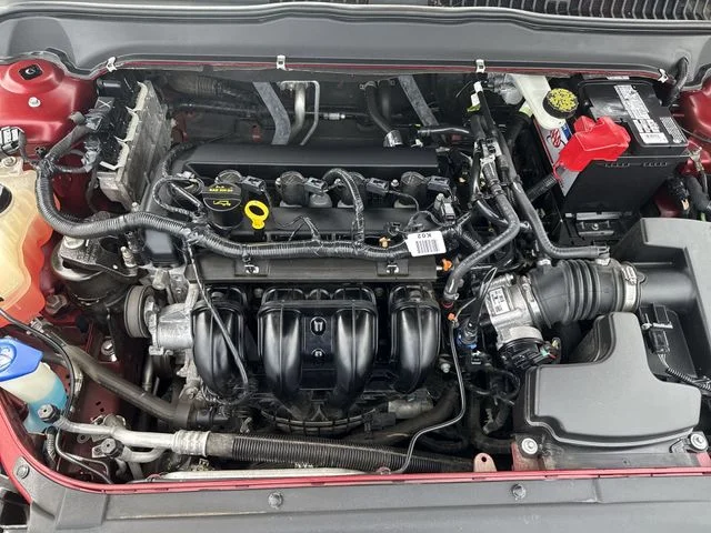 Used 2013 Red Ford SE image 19