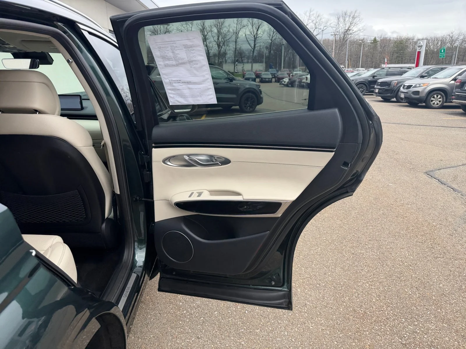 Used 2022 Cardiff Green Genesis 2.5T image 36