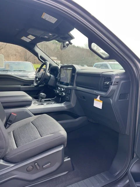 Used 2026 Gray Ford XLT image 66