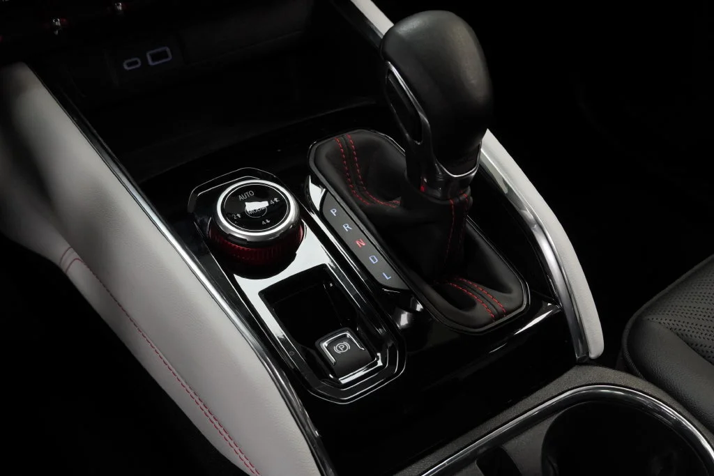 Used 2024 Onyx Black GMC AT4X image 22