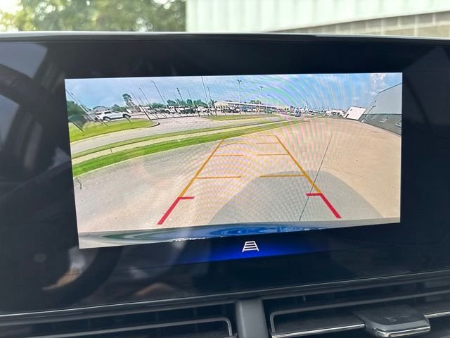 Used 2024 Blue Chevrolet LT image 25